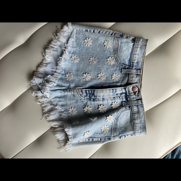 High waist daisy short - Picture 1 of 3